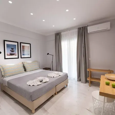 Appartement 2Br House In Nikiana With Stunning Sea View Extérieur photo