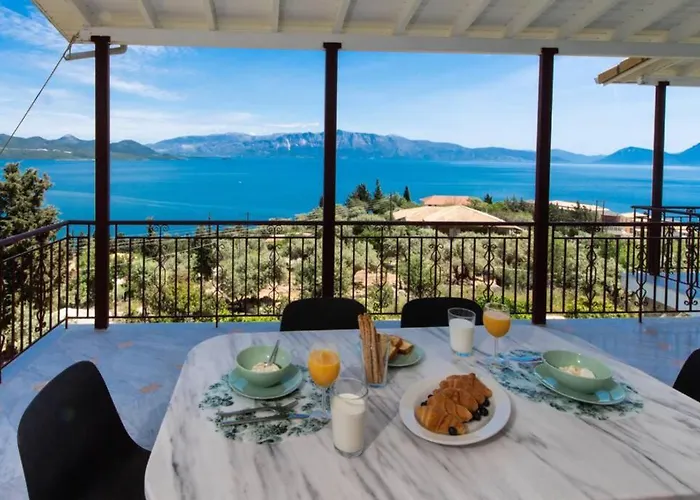 2Br House In Nikiana With Stunning Sea View