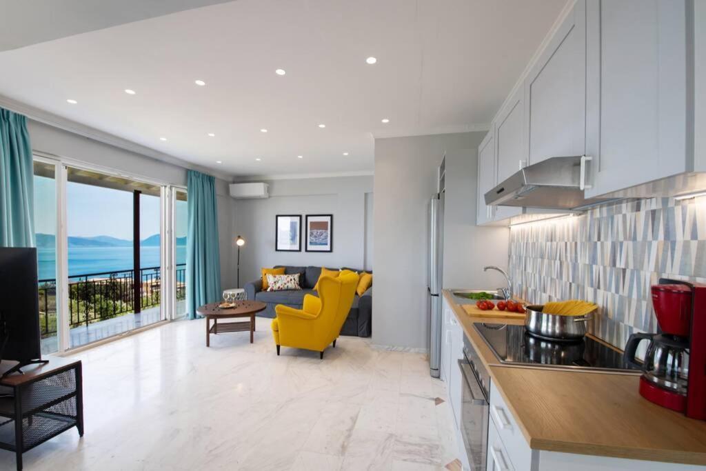 2br House In With Stunning Sea View Apartment Nikiana
